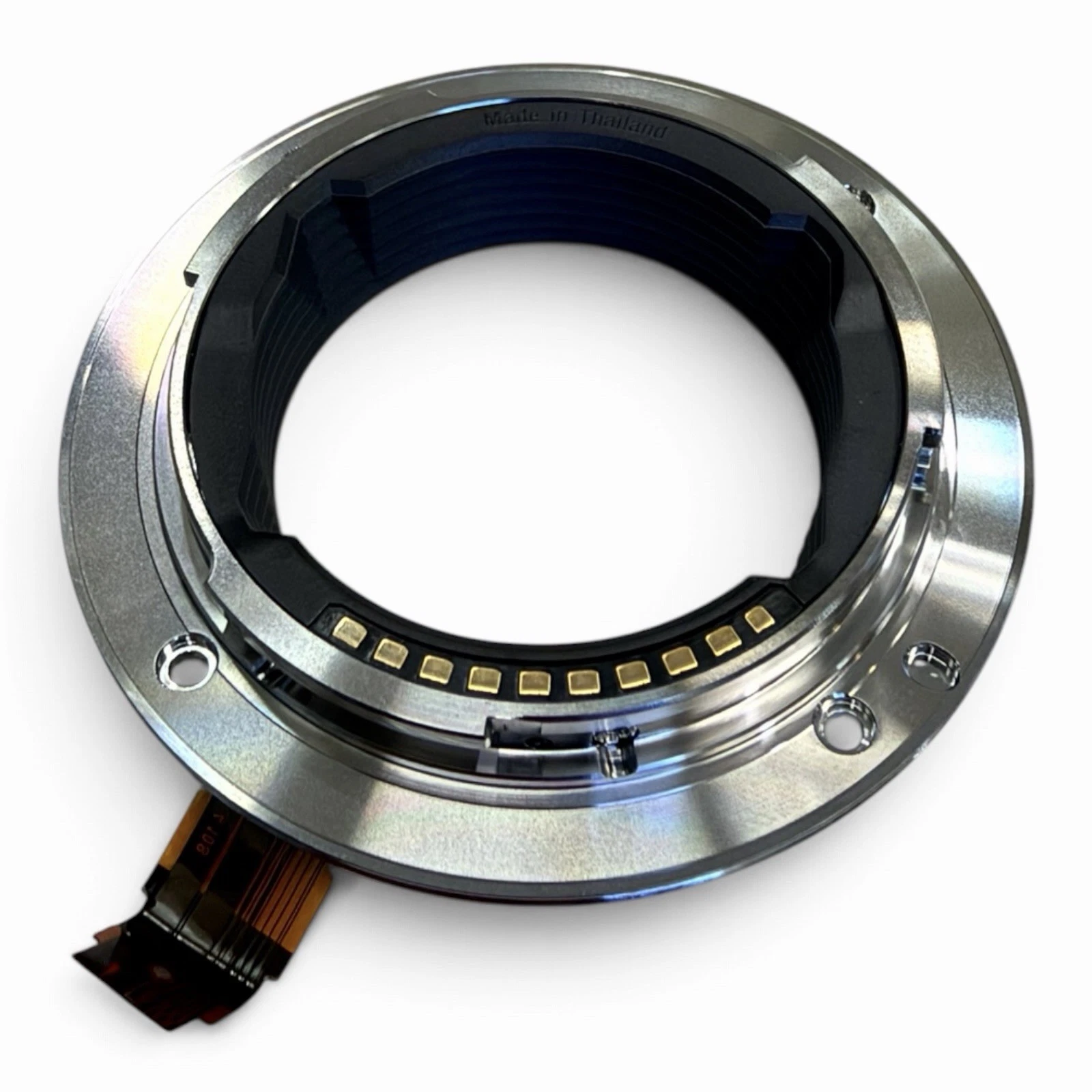 Sony FE 70-200mm f/2.8 GM OSS Lens Mount With Light Shield